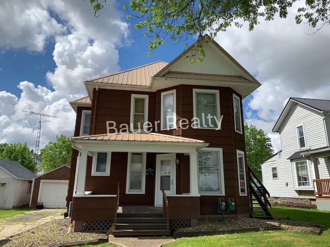 Building Photo - vf415 Unit down