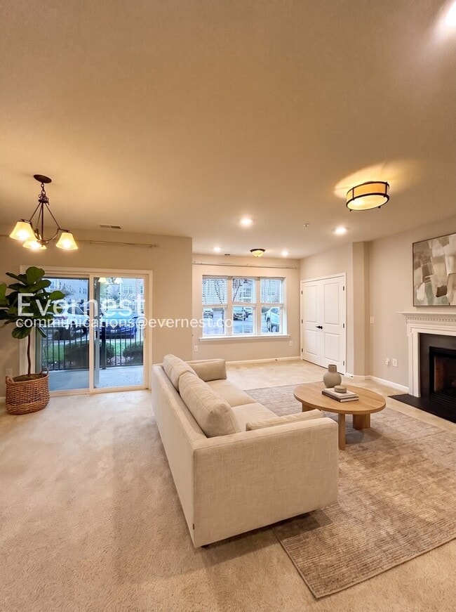 14001 Briars Cir Unit 104