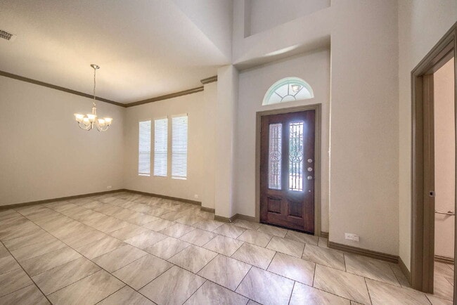 ****Go Big, Then Come Home to Comfort and Style!****