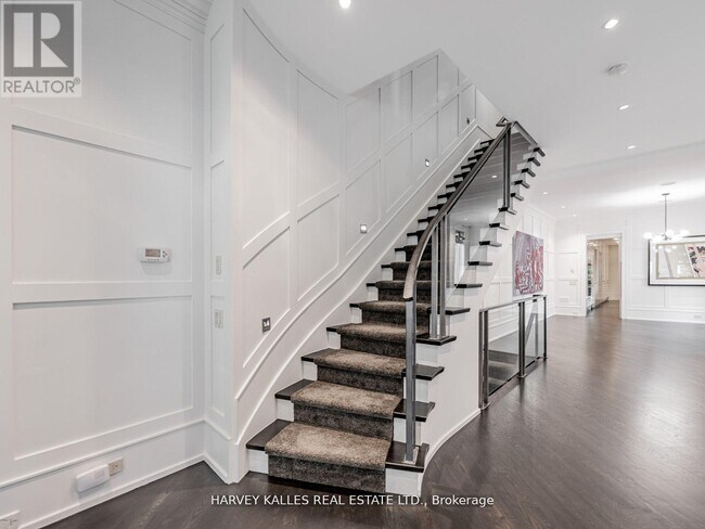 Photo - 80 Hazelton Ave