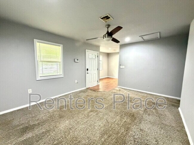 Photo - 2326 N Atlanta Pl