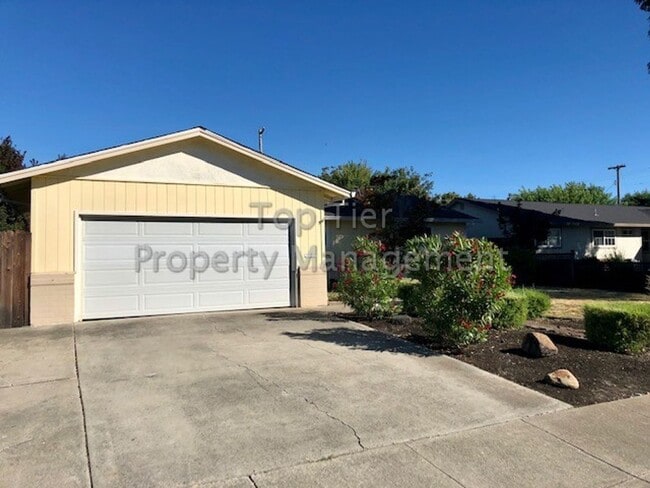 3 Bd/2 Ba (plus office), 1496 sf ranch-sty... - 3 Bd/2 Ba (plus office), 1496 sf ranch-sty... House