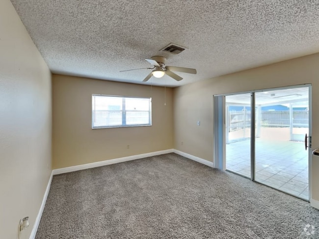 Building Photo - 11632 Country Run Rd Rental