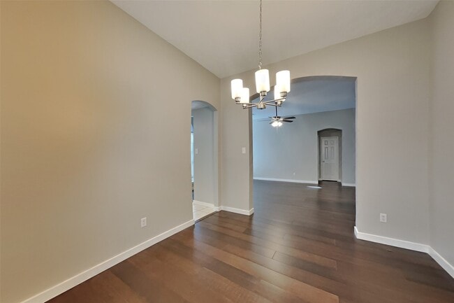 Photo - 18702 Timber Way Dr