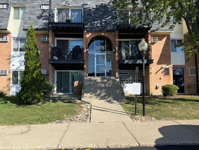 Building Photo - 15B E Dundee Quarter Dr Unit 303