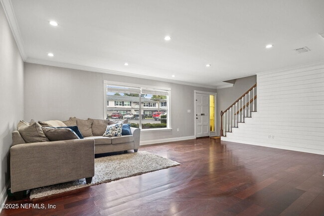 Photo - 36 A1A N Unidad 36