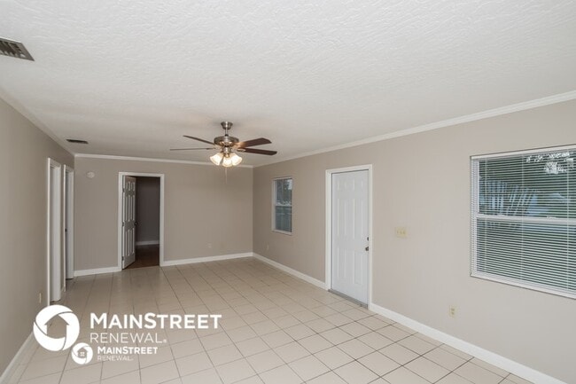 Photo - 466 Periwinkle Dr