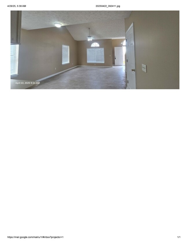 Photo - 175 White Cap Way