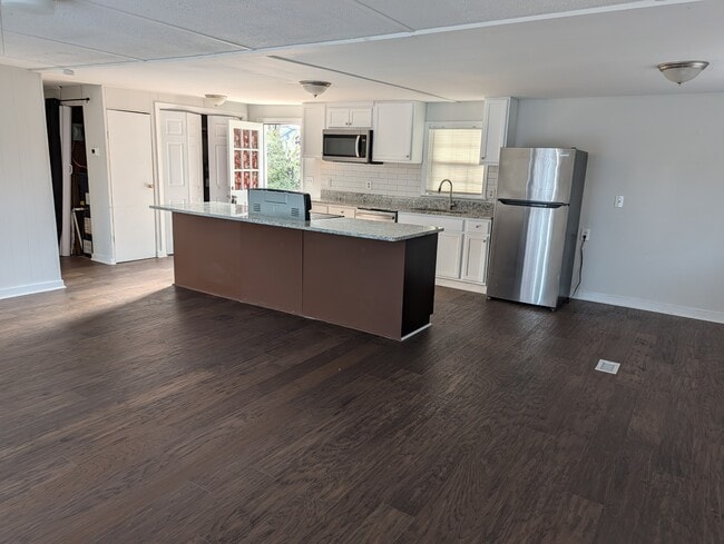 Photo - 4747 Piney Grove Rd