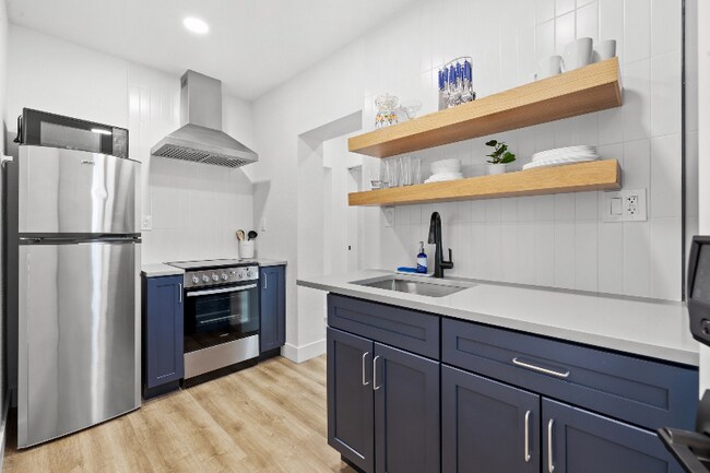 Photo - 650 70th Ave Unit 3