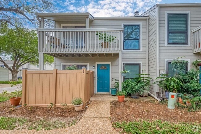 Building Photo - 2379 Briarwest Blvd Unit 46 Rental