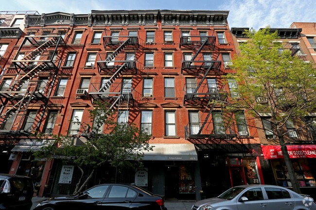 Photo - 335 E 9th St