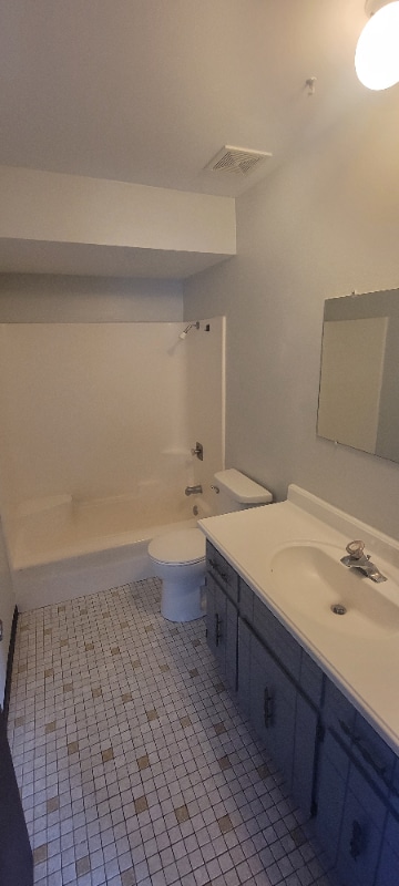 Photo - 1023 Shagbark Ct Unit 1D
