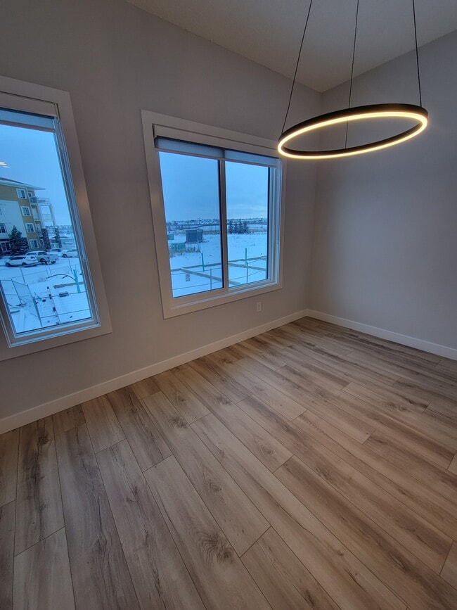 Photo - 3640-139 139 Ave NW Unit 7