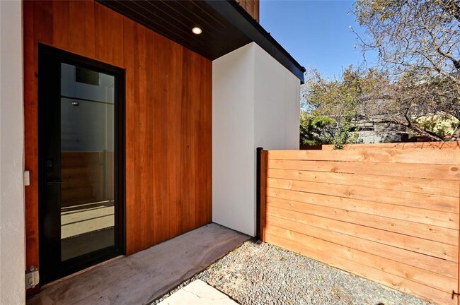 Photo - 2706 Stacy Ln