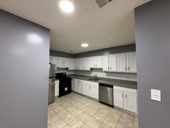 Photo - 90 2nd St Unit 1