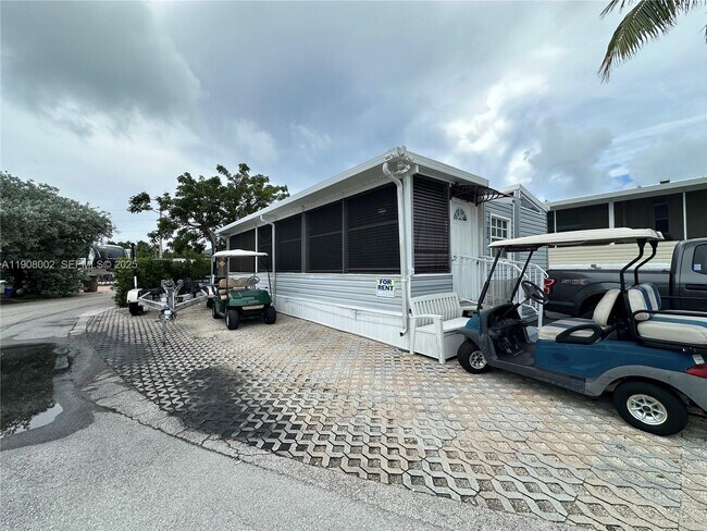 65821 Overseas Hwy