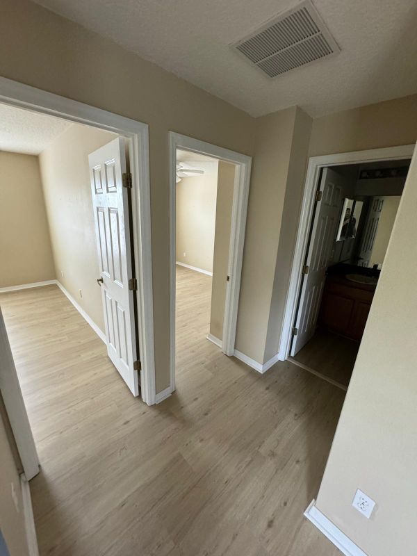 Photo - 13548 Tea Rose Way