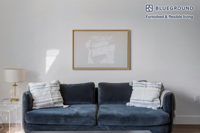 Photo - 1539 Purdue Ave Unidad FL3-ID1373