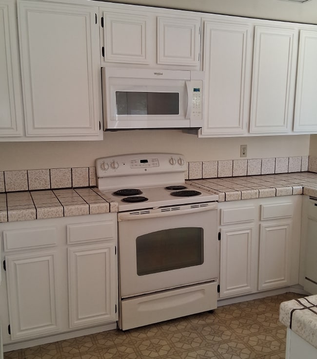 Photo - Newer Centrally Located Beauty!