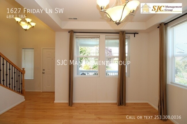Photo - 1627 Friday Ln SW