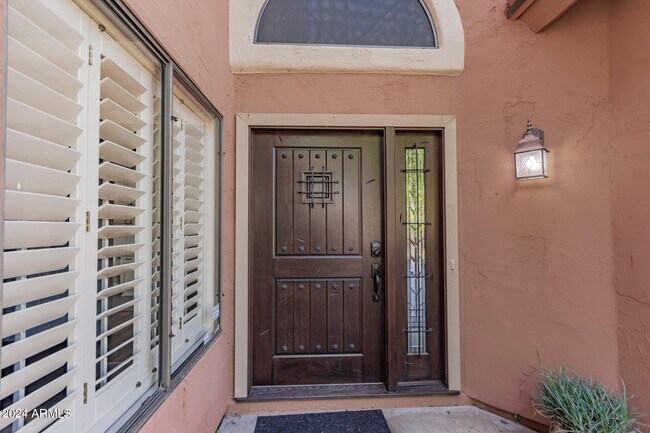 Photo - 9573 E Windrose Dr