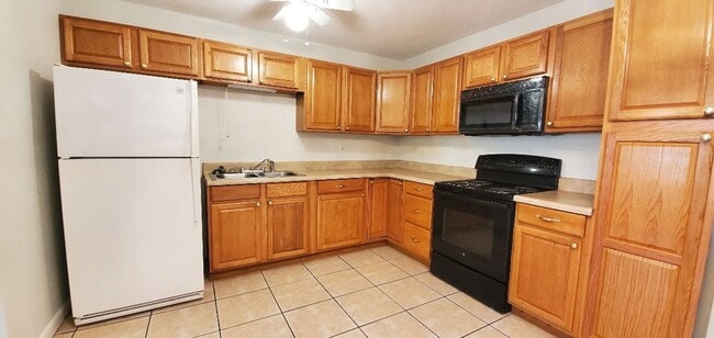 Photo - 3-Bedroom, 2-Bathroom Home for Rent in Win...
