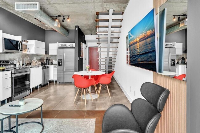 Photo - 690 SW 1st Ct Unit 1716