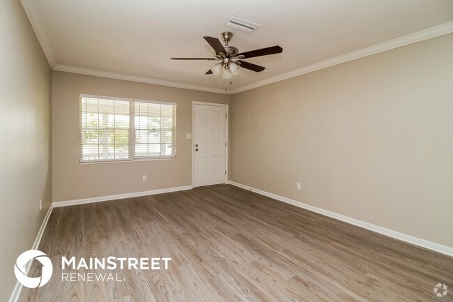 Building Photo - 1729 Puritan Ave Rental