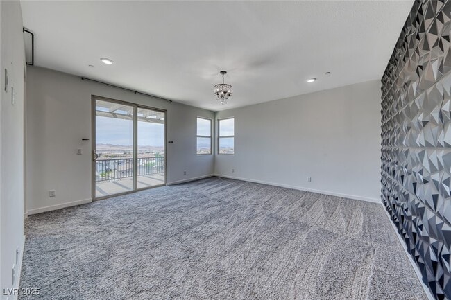 Building Photo - 1038 Delbrook Ave