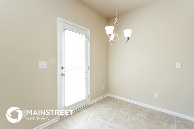 Photo - 107 Bradford Ct