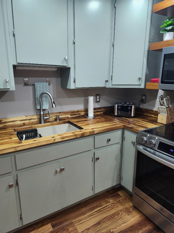 Photo - 762 Flinn Dr