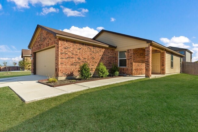 Photo - Beautiful 1 Story Home!
