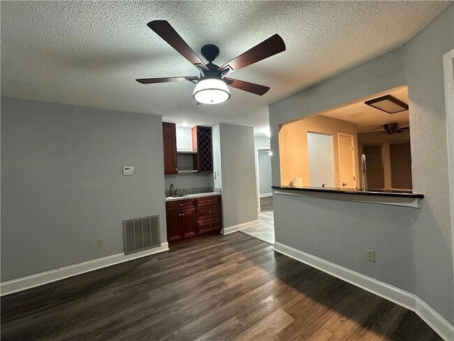 Photo - 177 Avant Garde Cir Unit 177