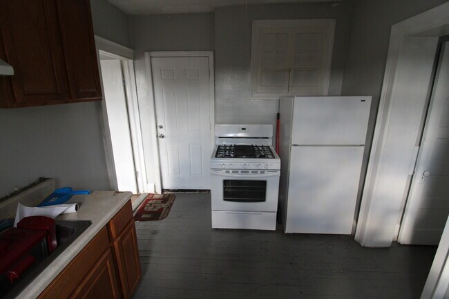 Photo - 252 Sisson Ave Unidad 4