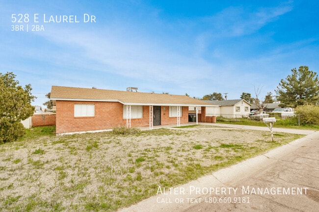 Photo - 528 E Laurel Dr