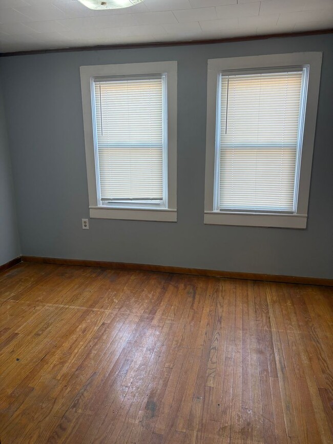 Photo - 26 James St Unit 2