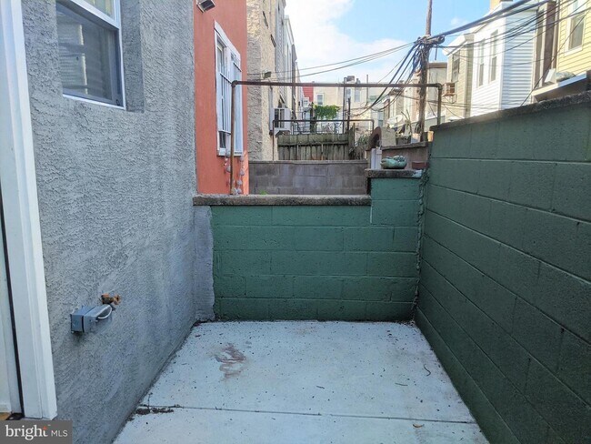 Photo - 1629 S Hicks St