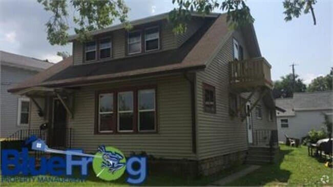 Building Photo - 1206 Pine St Rental