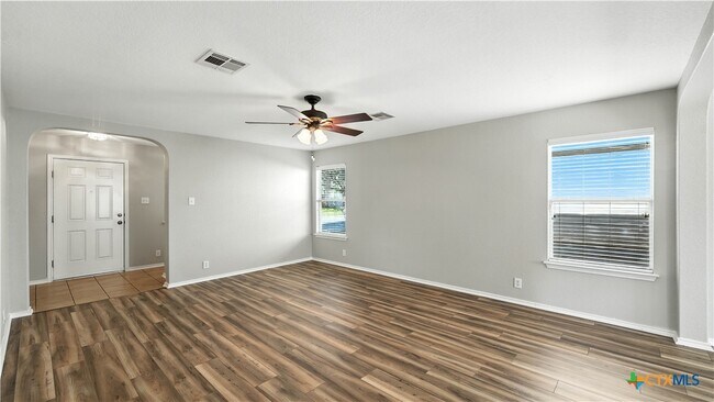 Photo - 2137 Dorman Dr