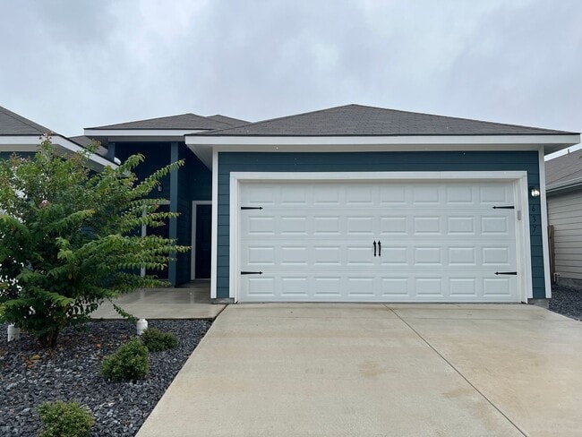 Photo - Luxury 3/2 Duplex in Seguin, Texas (Navarro ISD)