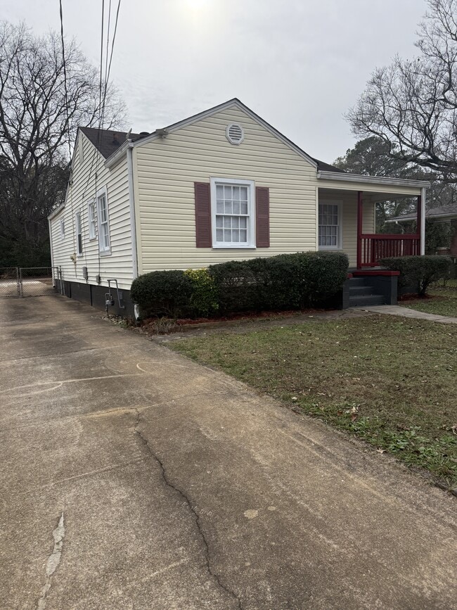 Photo - 505 Sunrise Blvd