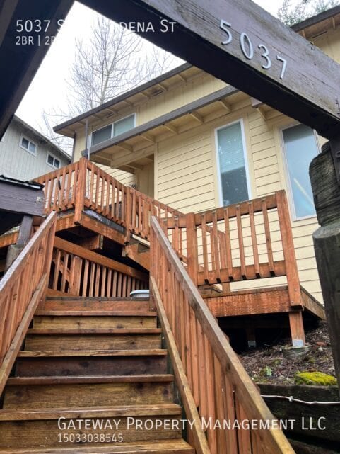 Photo - 5037 SW Pasadena St