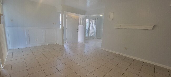 Photo - 11507 Nobility Dr Unit B