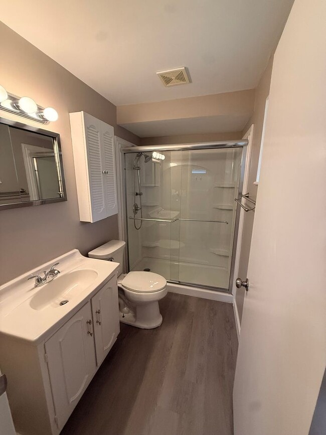 Photo - 4320 Harbison St