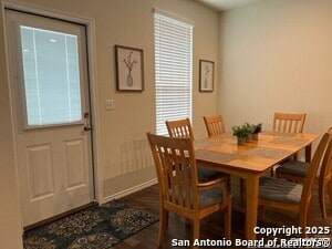 Photo - 724 Sweetgrass