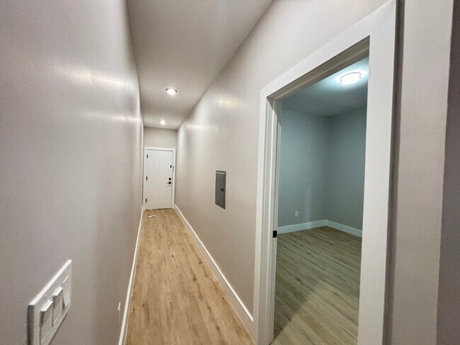 Photo - 5008 Palisade Ave