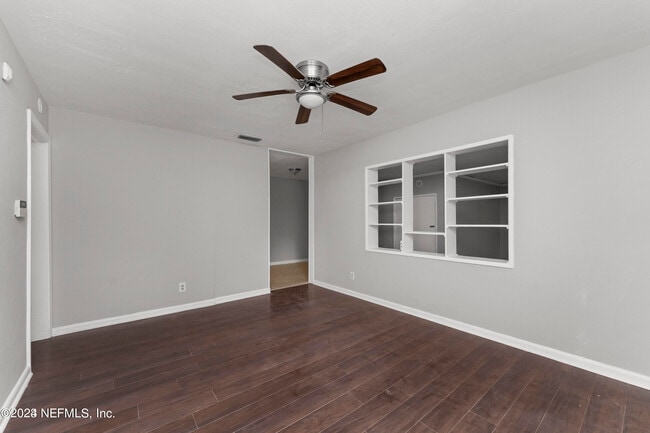 Photo - 6171 Cedar Hills Blvd