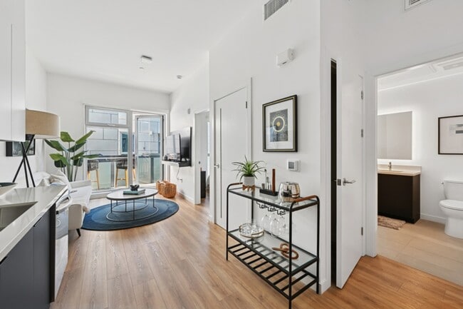 Photo - Evani 3223 Wilshire