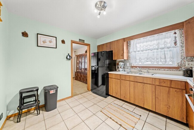 Photo - 8819 N Wisner St Unidad 1